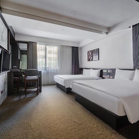 Dream Mansion Hotel Taizhong Zewnętrze zdjęcie