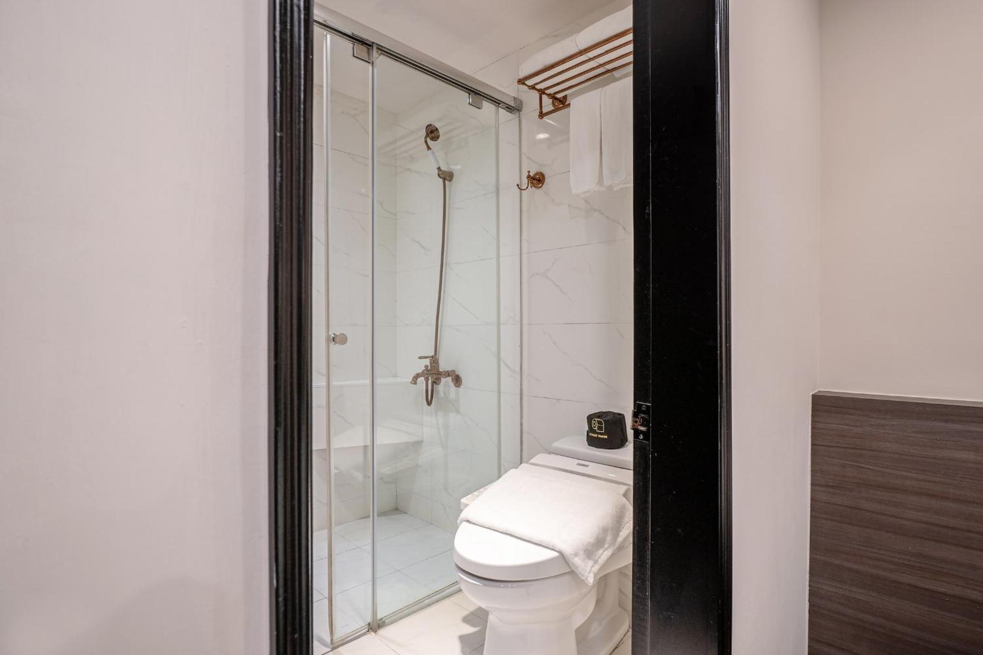 Dream Mansion Hotel Taizhong Zewnętrze zdjęcie