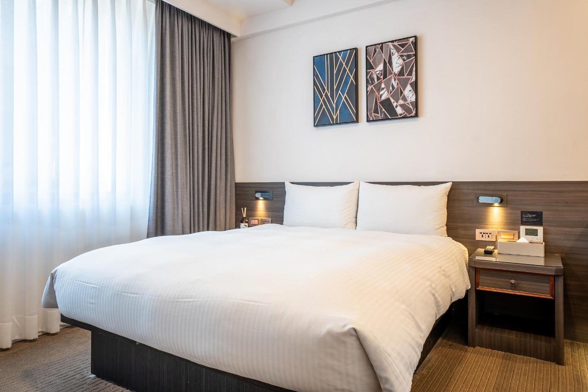 Dream Mansion Hotel Taizhong Zewnętrze zdjęcie