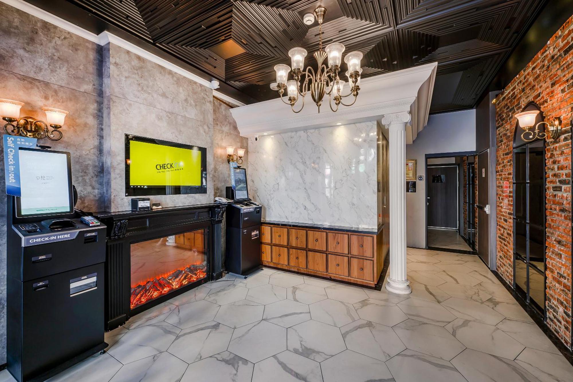 Dream Mansion Hotel Taizhong Zewnętrze zdjęcie